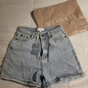 Meshki Verona turn up hem frayed hem demin shorts